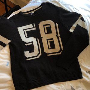 H&M Divided Chunky Graphic Crew Neck Sweater